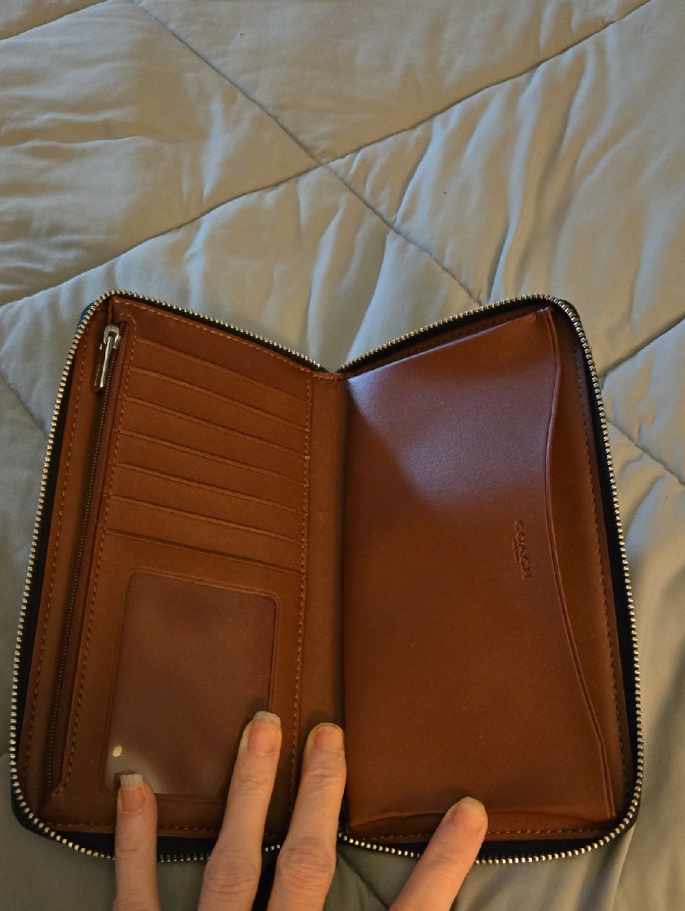 Coach Dempsey Large Phone Wallet in Signature Jacquard with Stripe & Coach Patch - Picture 4 of 10